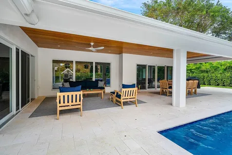 917 Sw 36th Court Boynton Beach FL 33435