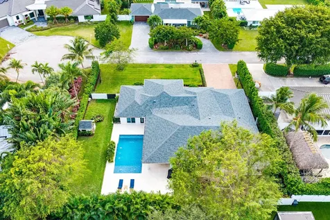 917 Sw 36th Court Boynton Beach FL 33435