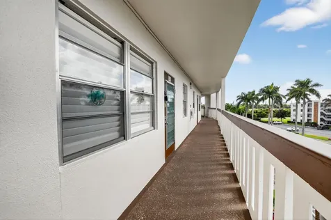4008 Hythe A Boca Raton FL 33434