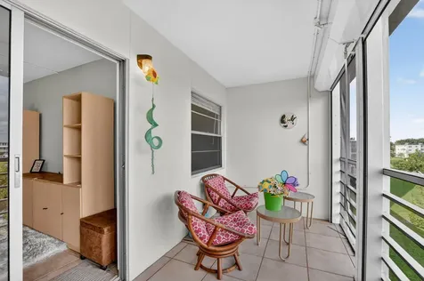 4008 Hythe A Boca Raton FL 33434