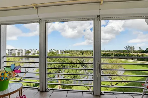4008 Hythe A Boca Raton FL 33434