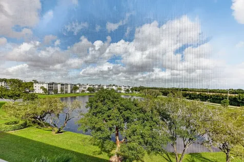 4008 Hythe A Boca Raton FL 33434