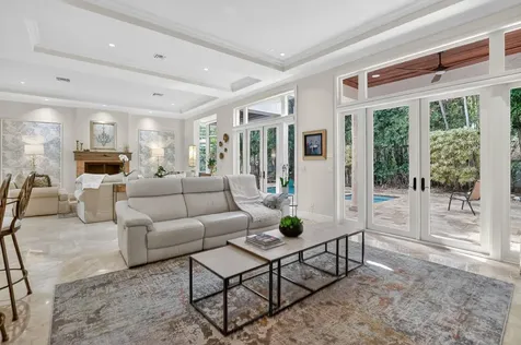 33 Se Olive Way Boca Raton FL 33432
