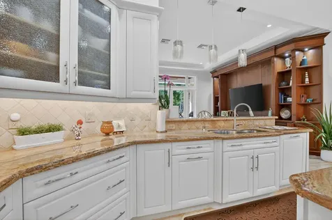 33 Se Olive Way Boca Raton FL 33432