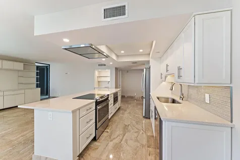5280 N Ocean Drive Singer Island FL 33404