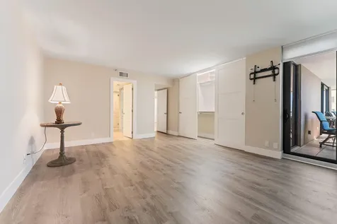 5280 N Ocean Drive Singer Island FL 33404
