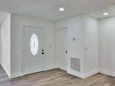1549 W 19th Street Riviera Beach FL 33404