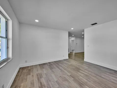 1549 W 19th Street Riviera Beach FL 33404
