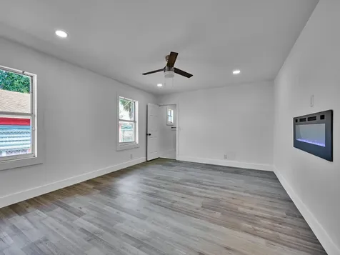 1549 W 19th Street Riviera Beach FL 33404
