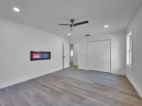1549 W 19th Street Riviera Beach FL 33404