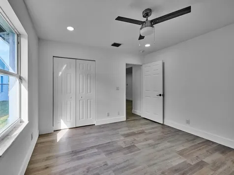 1549 W 19th Street Riviera Beach FL 33404