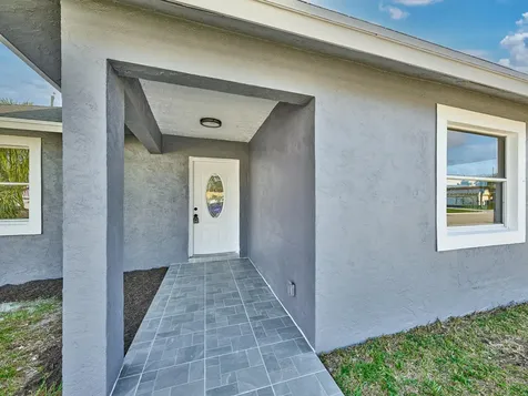 1549 W 19th Street Riviera Beach FL 33404