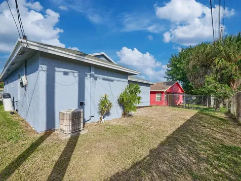 1549 W 19th Street Riviera Beach FL 33404