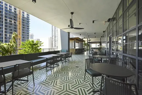 601 Ne 1st Avenue Miami FL 33132