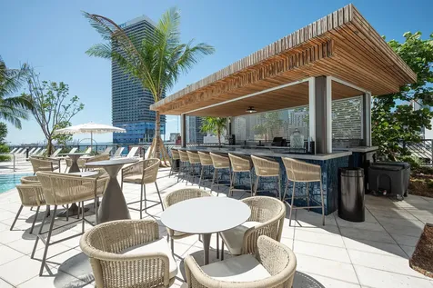 601 Ne 1st Avenue Miami FL 33132