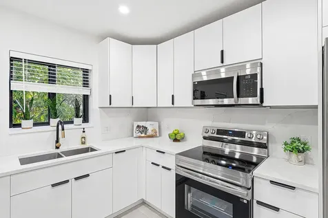 447 36th Street West Palm Beach FL 33407
