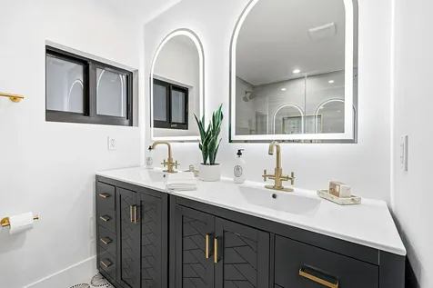 447 36th Street West Palm Beach FL 33407