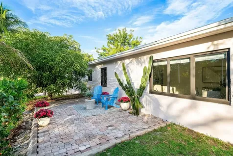 447 36th Street West Palm Beach FL 33407