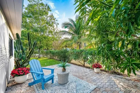 447 36th Street West Palm Beach FL 33407