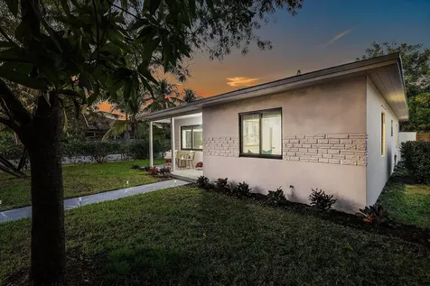 447 36th Street West Palm Beach FL 33407