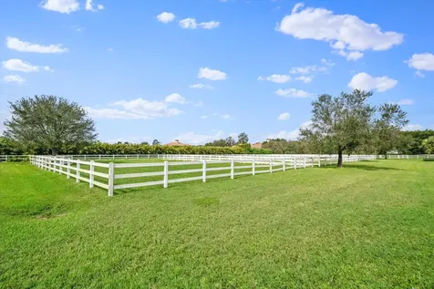 15416 Sunnyland Lane Wellington FL 33414