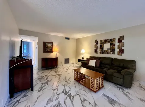 14 Bedford A West Palm Beach FL 33417