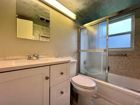 14 Bedford A West Palm Beach FL 33417