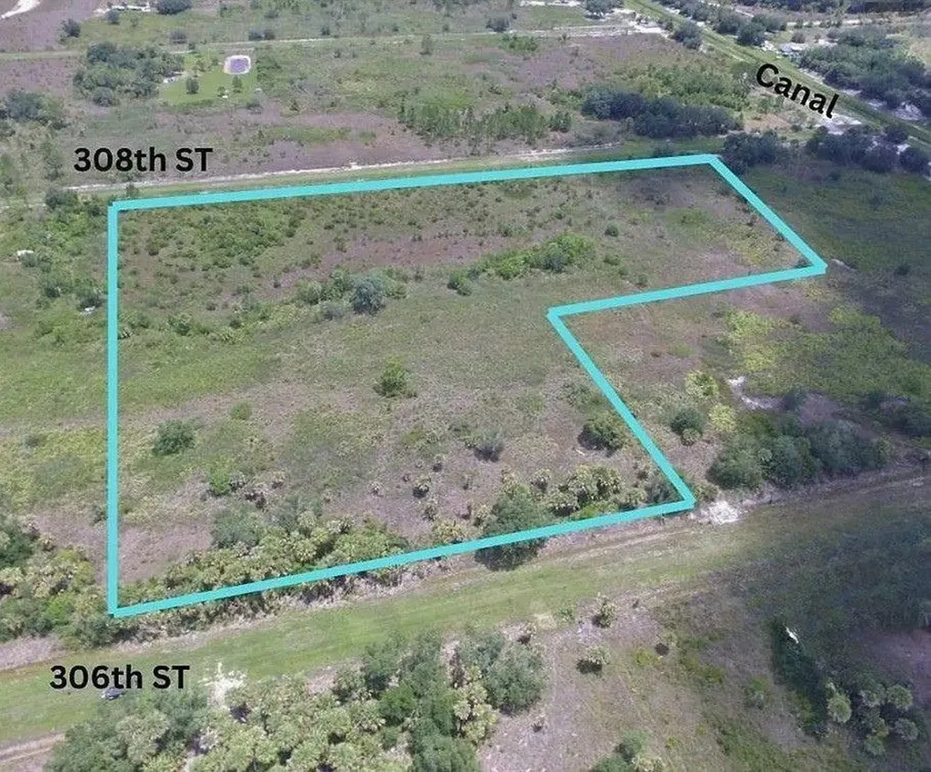 17065 NW 306th Street Okeechobee FL 34972