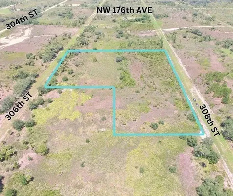 17065 NW 306th Street Okeechobee FL 34972