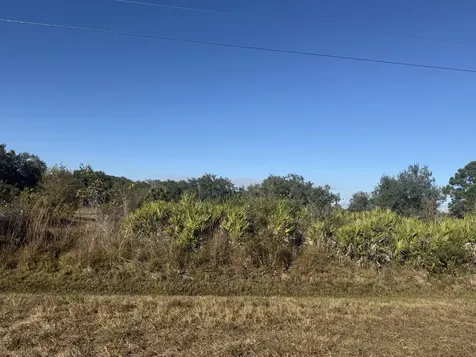15729 NW 278th Street Okeechobee FL 34972