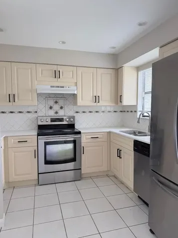 101 Shoreview Drive Greenacres FL 33463