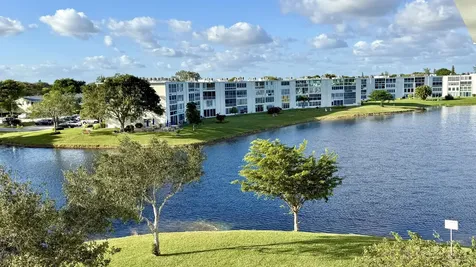 4069 Harwood E Deerfield Beach FL 33442