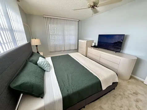 4069 Harwood E Deerfield Beach FL 33442