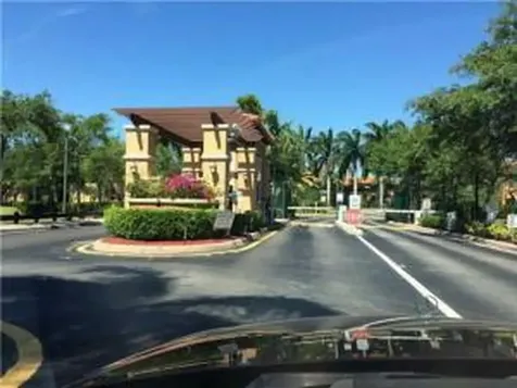 4942 Leeward Lane Dania Beach FL 33004