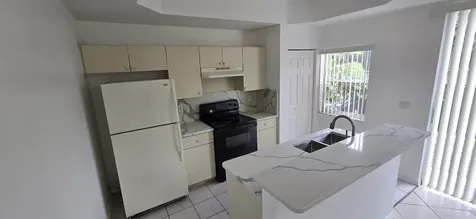 4942 Leeward Lane Dania Beach FL 33004
