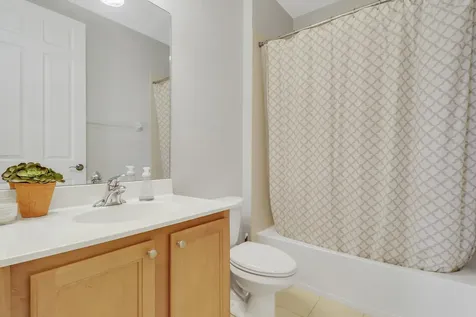 231 Evergrene Parkway Palm Beach Gardens FL 33410