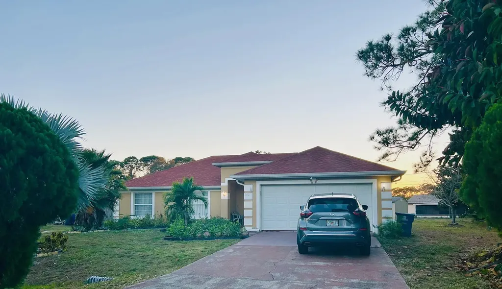 200 Dorado Avenue Palm Bay FL 32907