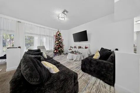 113 Egret Circle Greenacres FL 33413