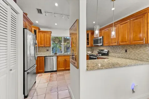 6700 Via Regina Boca Raton FL 33433