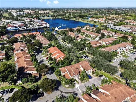 6700 Via Regina Boca Raton FL 33433