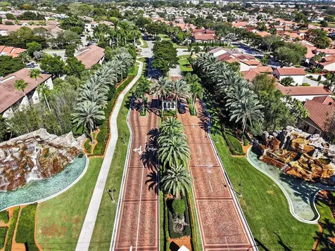 6700 Via Regina Boca Raton FL 33433