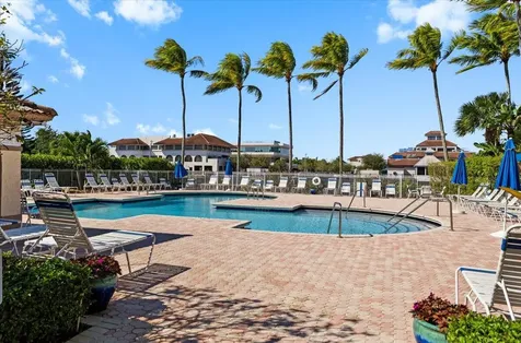 6700 Via Regina Boca Raton FL 33433