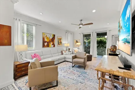 6700 Via Regina Boca Raton FL 33433