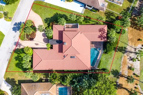 112 Glenbrook Court Atlantis FL 33462