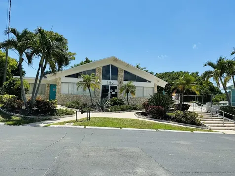 2102 Lake Osborne Drive Lake Worth Beach FL 33461