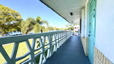 2102 Lake Osborne Drive Lake Worth Beach FL 33461