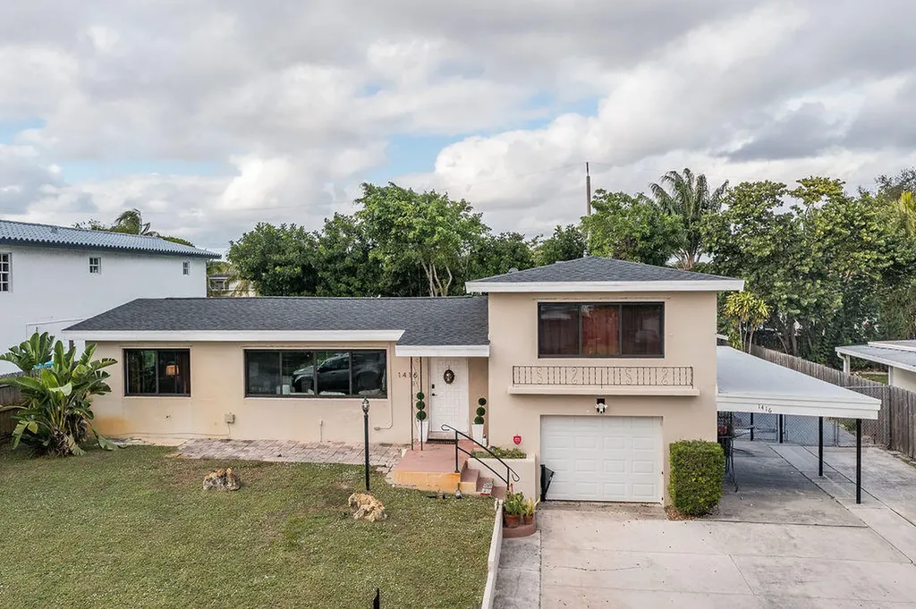 1416 Michigan Drive Lake Worth FL 33461