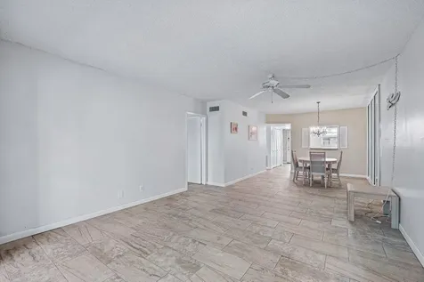 2820 Sw 22nd Avenue Delray Beach FL 33445