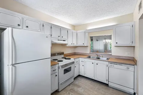 2820 Sw 22nd Avenue Delray Beach FL 33445