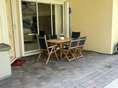 2585 Se Stonebriar Way Stuart FL 34997